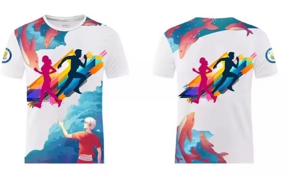 Drukowany T-shirt z nadmiarami i wielkościami